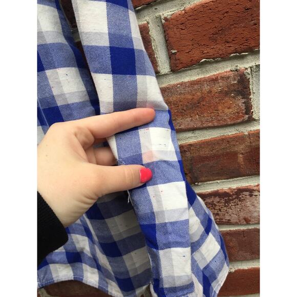 UNISEX Gap Shadow Blue Plaid Slim Fit Button Down Over Sized Shirt Top Medium M - Picture 6 of 9